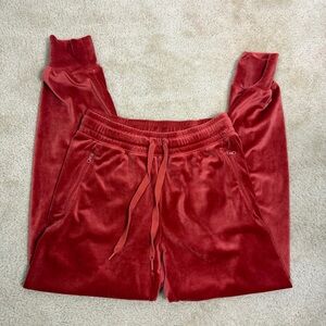 Offline by Aeire Joggers